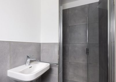 Badezimmer 1 der Maisonettewohnung in Vilshofen Wohnung 3.03